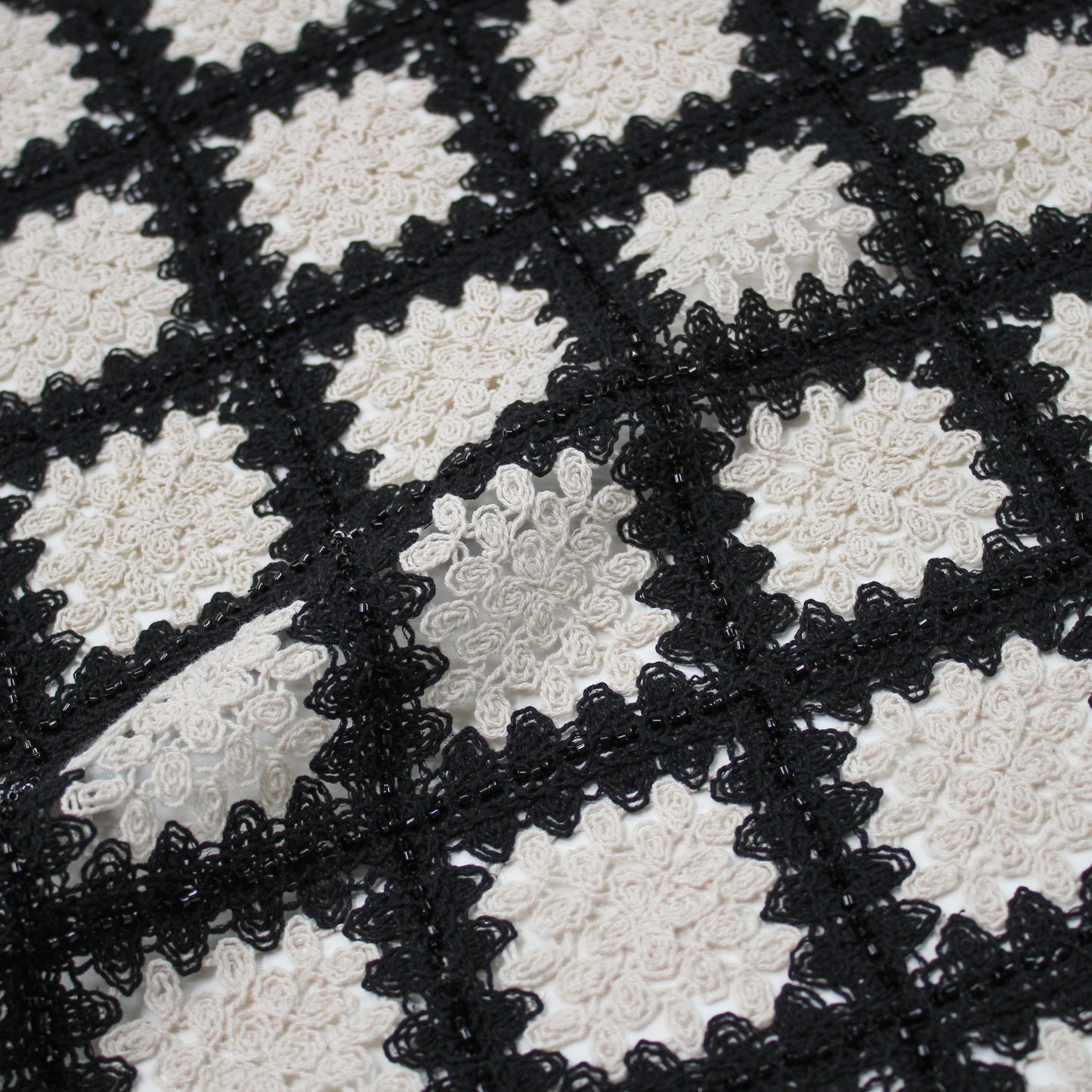 Macramé Lace | Abstract Geometric Rhombus Pattern | Bicolor Black & White