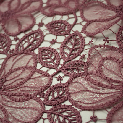 Macramé Lace with Chantilly Lace Flower Petals