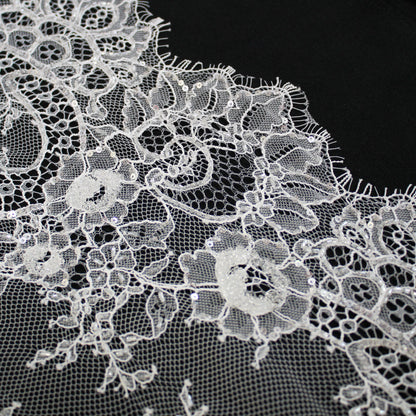 Chantilly Lace | Full-Field Flower Bouquets | Double Low Border | H 140 cm | FW633