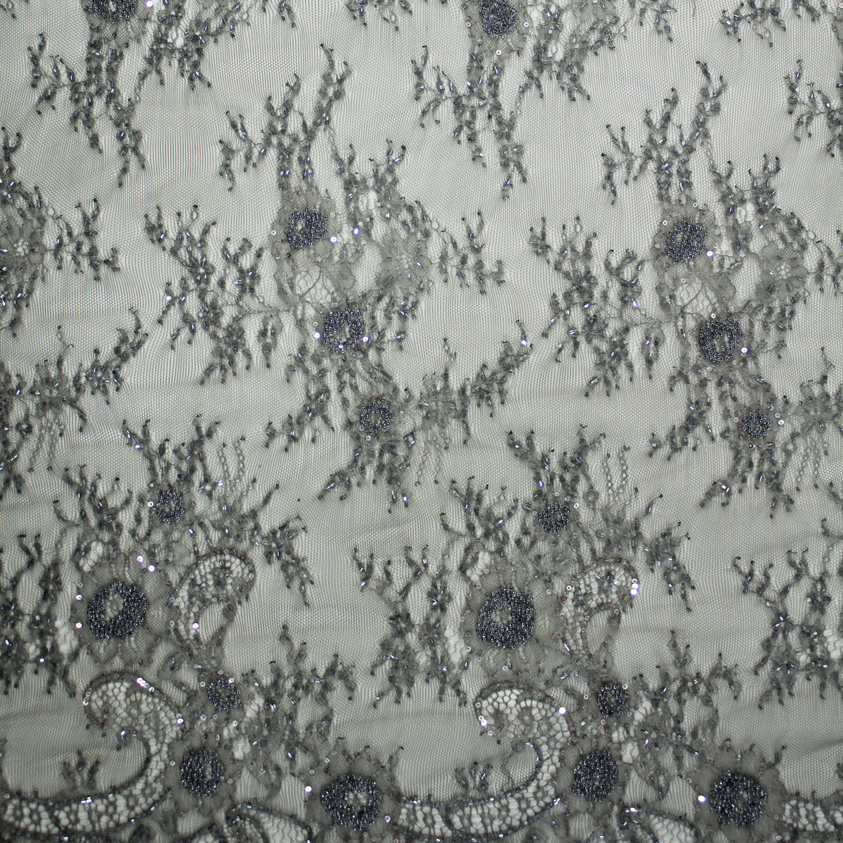 Chantilly Lace | Full-Field Flower Bouquets | Double Low Border | H 140 cm | FW633