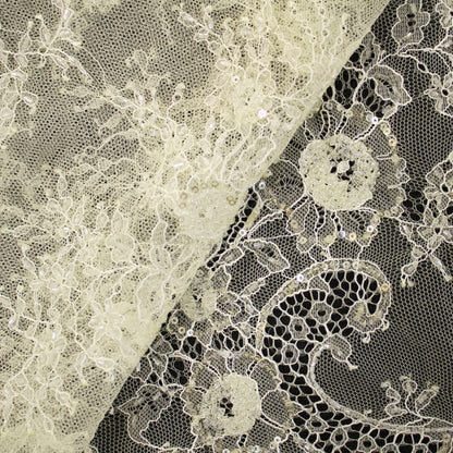 Chantilly Lace | Full-Field Flower Bouquets | Double Low Border | H 140 cm | FW633