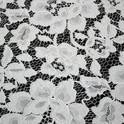Filet Re-embroidered Lace | Full-Field Large Flowers | Double Scalloped Edge | H 145 cm | FSW4351