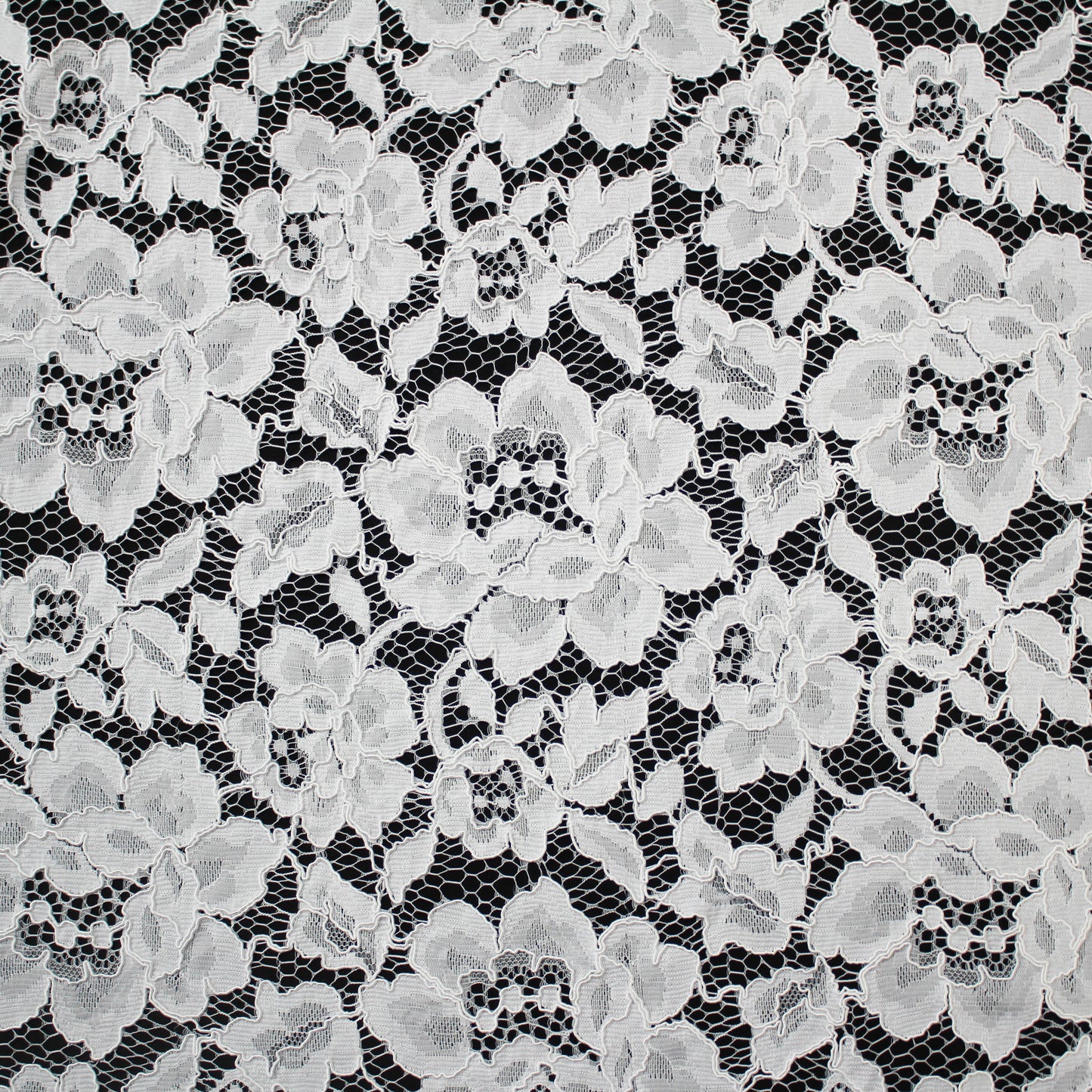 Filet Re-embroidered Lace | Full-Field Large Flowers | Double Scalloped Edge | H 145 cm | FSW4351