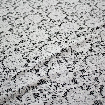 Re-embroidered Filet Lace | All-over Natural Pattern | Double Scalloped Edge | H 160 cm | FSW3517
