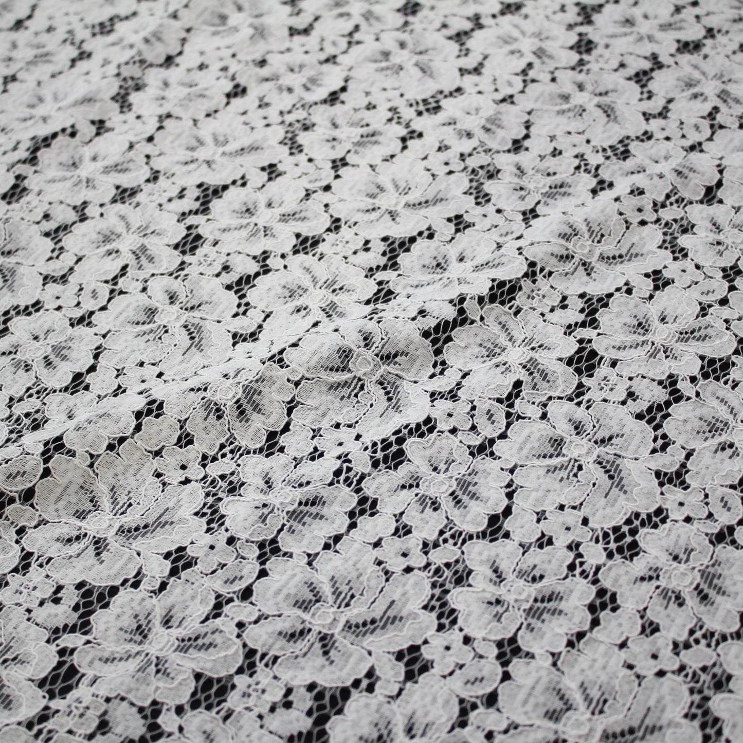 Pizzo Rebrodato | Fiori a Campo Pieno | Doppio Smerlo | H 140 cm | FW1594/A