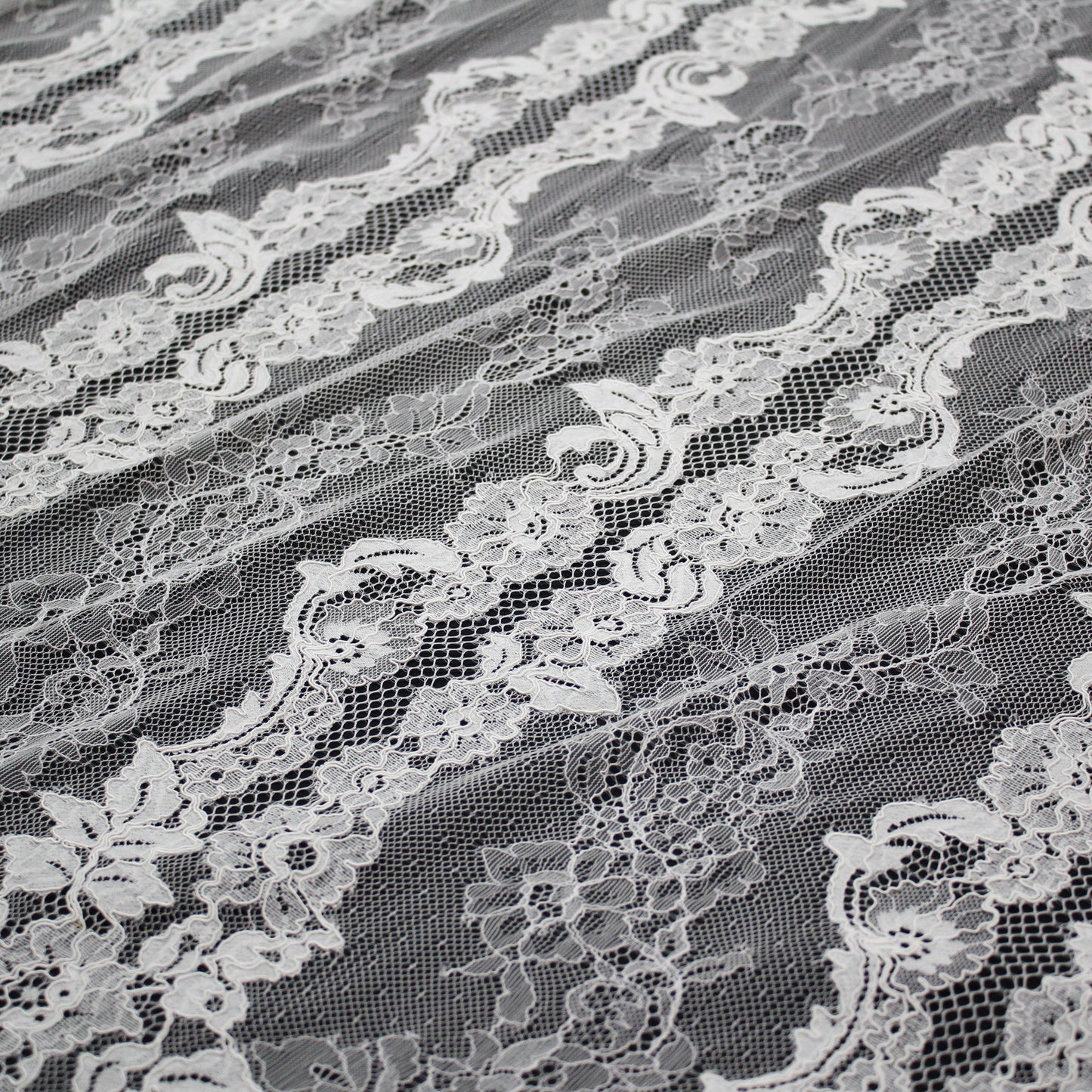 Re-embroidered Lace | Vertical Floral Stripes | Double Arabesque Scalloped Edge | H 144 cm | FSW1597