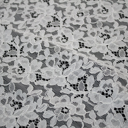 Re-embroidered Lace | All-over Floral Design | Double Scalloped Edge | H 140 cm | FSW2525