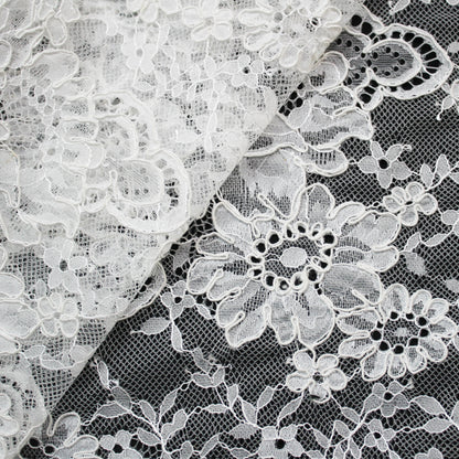 Re-embroidered Lace | Large Flowers | Double Scalloped Edge | H 135–140 cm | FSW3894
