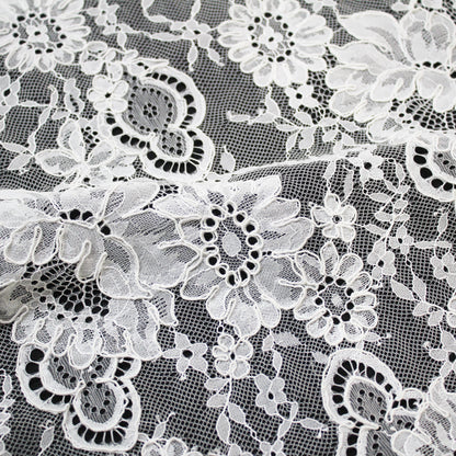 Re-embroidered Lace | Large Flowers | Double Scalloped Edge | H 135–140 cm | FSW3894