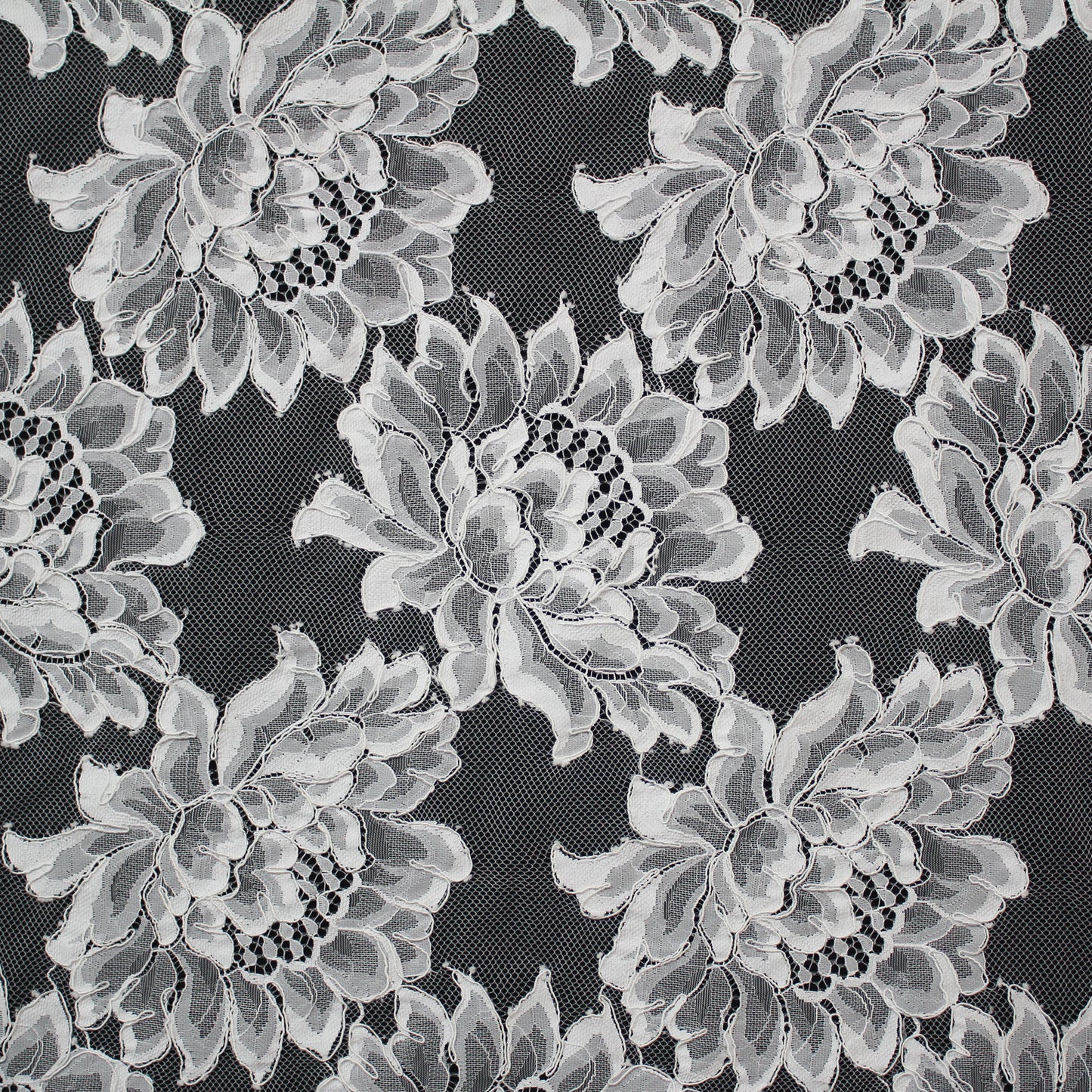 Re-embroidered Lace | Large Flowers | Double Scalloped Edge | H 150 cm | FSW4280