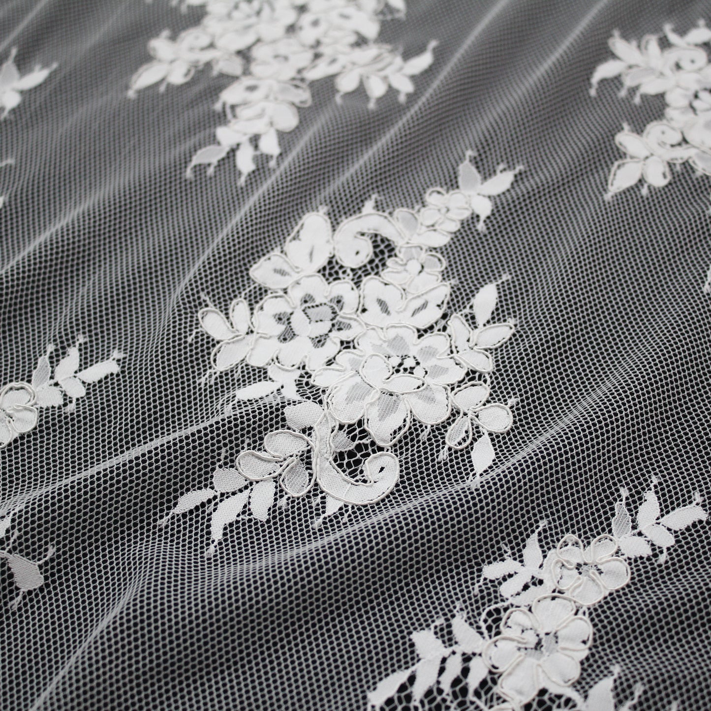 Re-embroidered Lace | Floral & Paisley Pattern | High Double Floral Border | H 140 cm | FSW2314