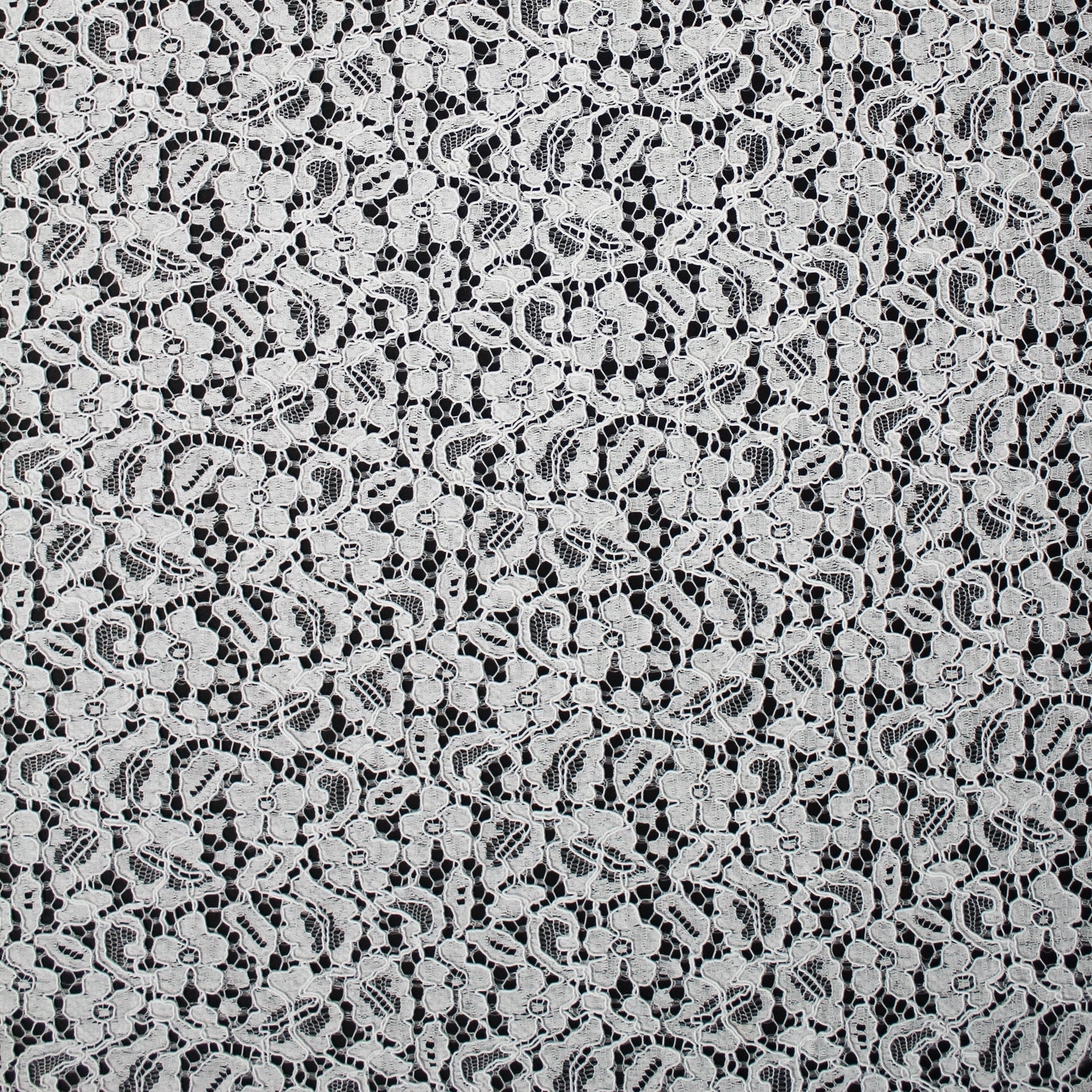 Re-embroidered Lace | Small All-over Floral Design | Double Scalloped Edge | H 145 cm | FSW4193