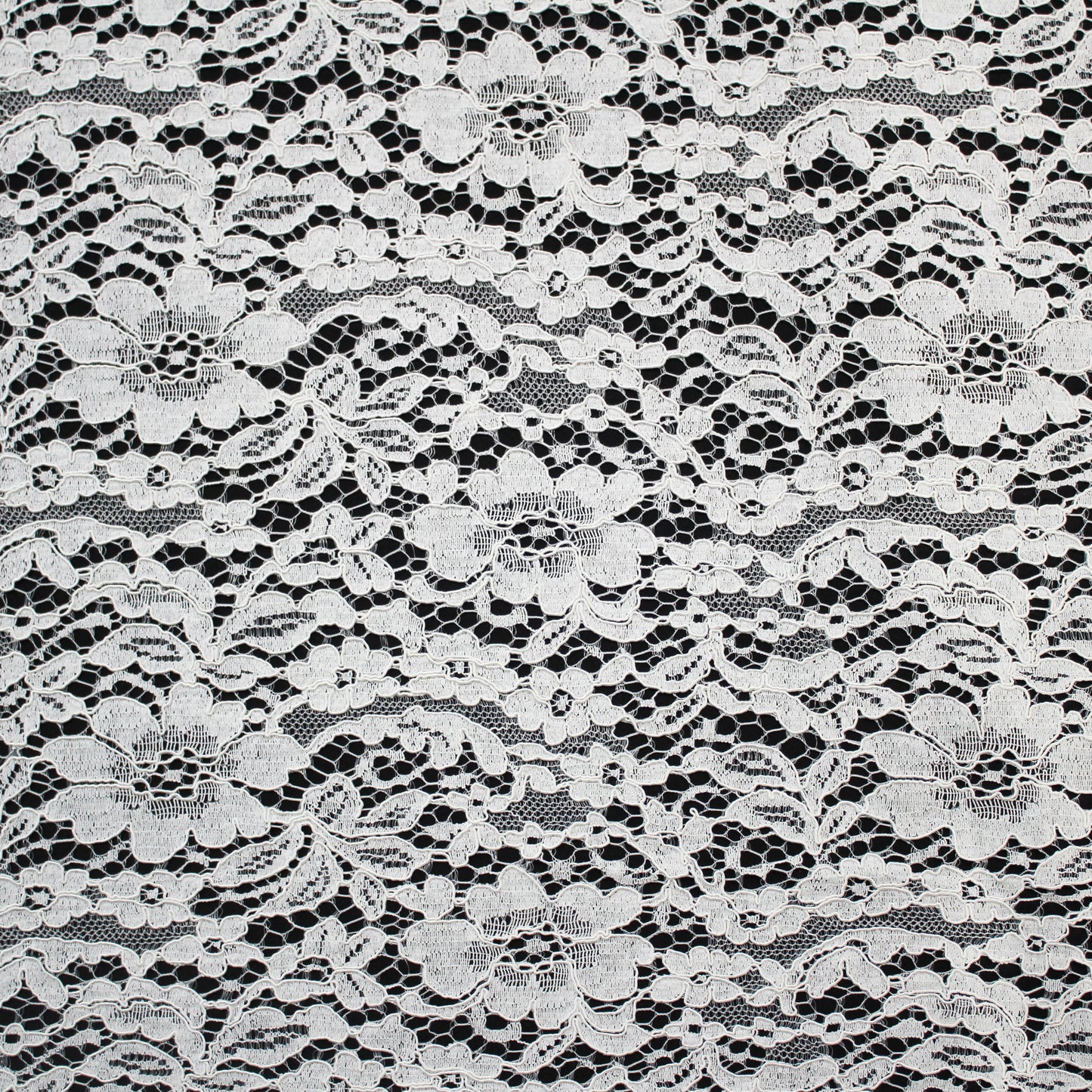 Re-embroidered Lace | Small & Large Flowers | Double Scalloped Edge | H 140 cm | FSW4155