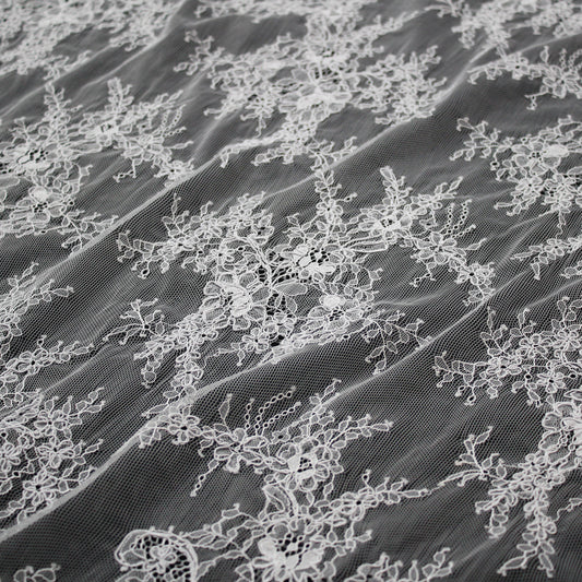 Re-embroidered Lace | Floral Bouquets | High Border with Flowers, Paisley and Scallop | H 154 cm | FSW1137
