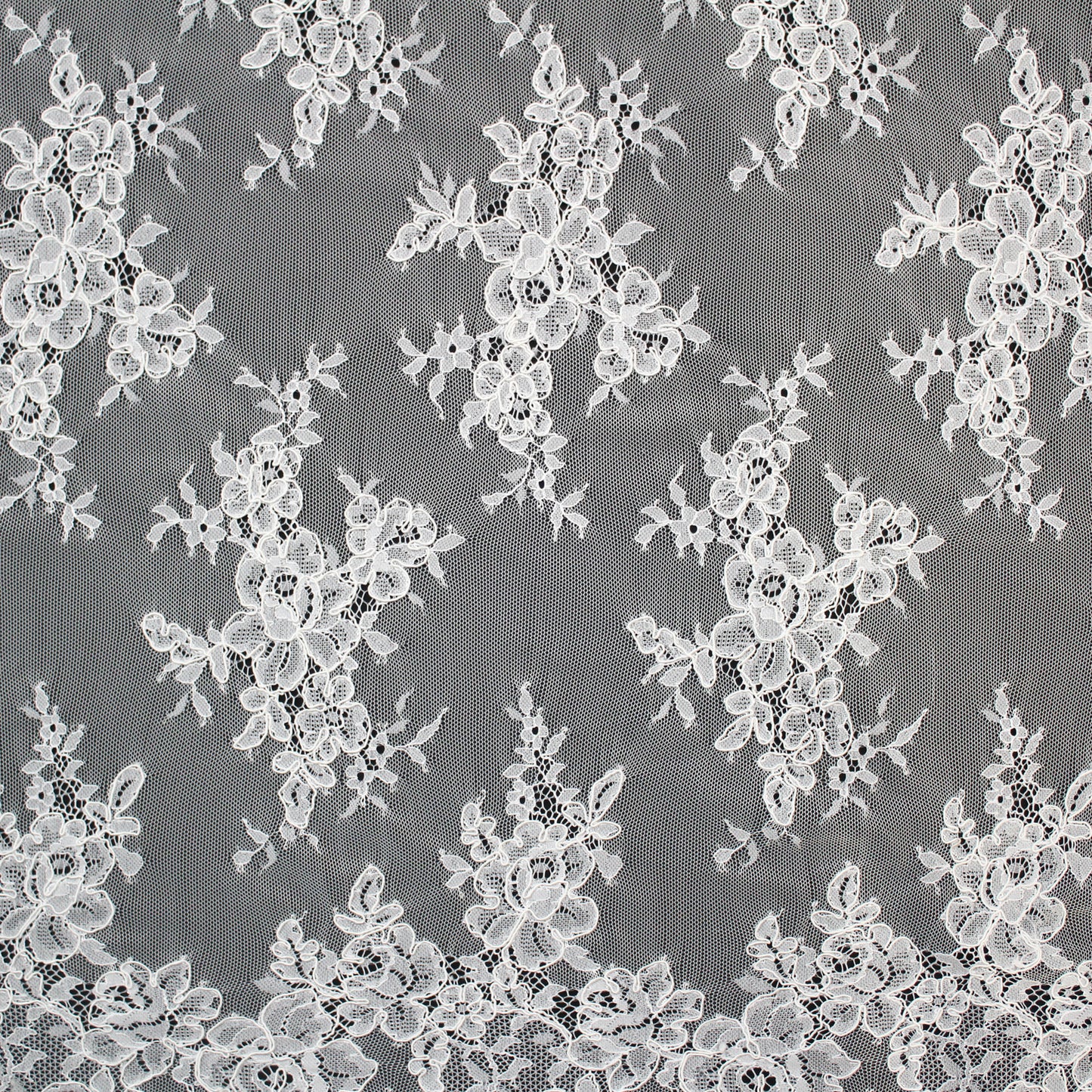 Re-embroidered Lace | Floral Bouquets | Low Double Floral Border | H 150 cm | FSW1932