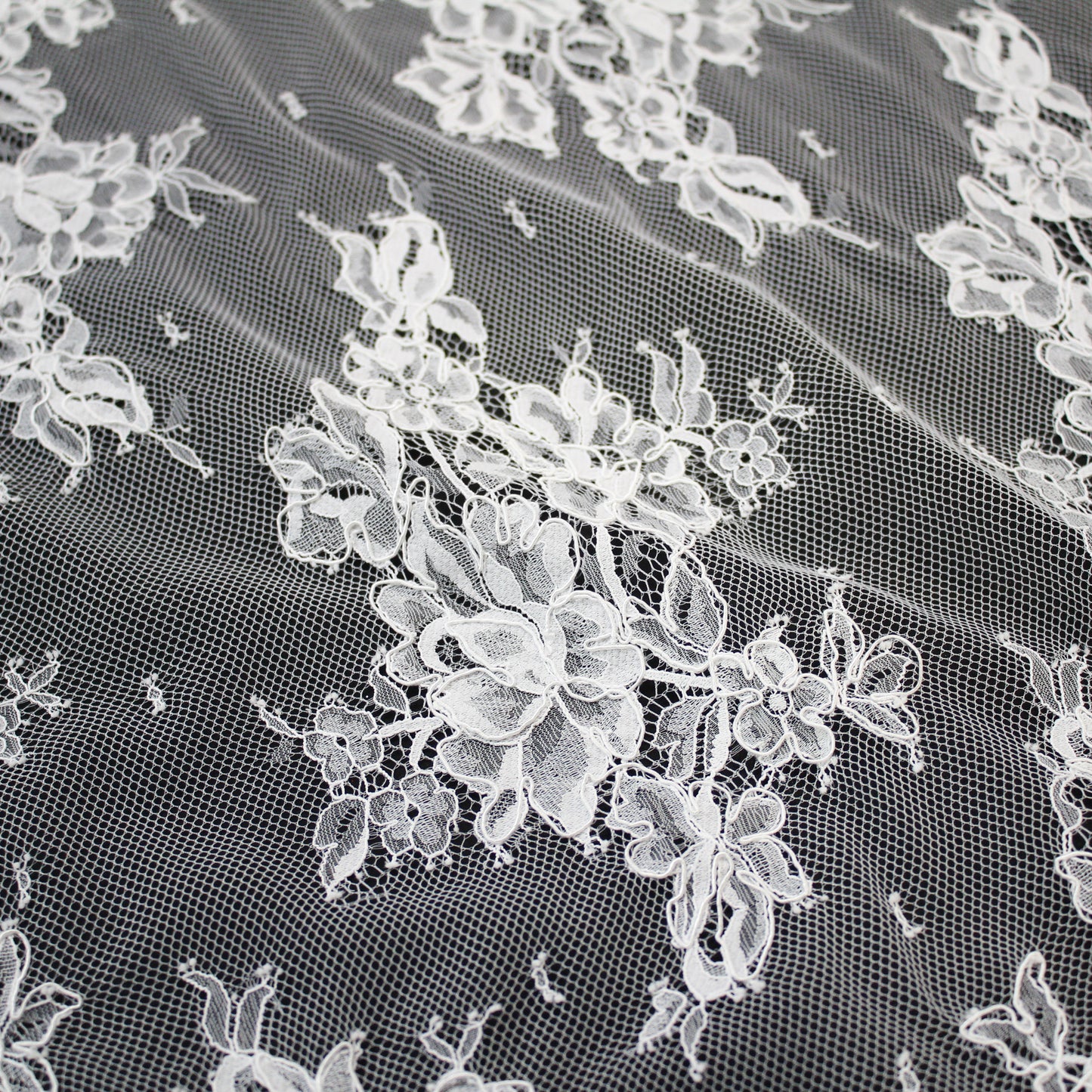 Re-embroidered Lace | Floral Bouquets | Medium Double Floral Border | H 150 cm | FSW2286