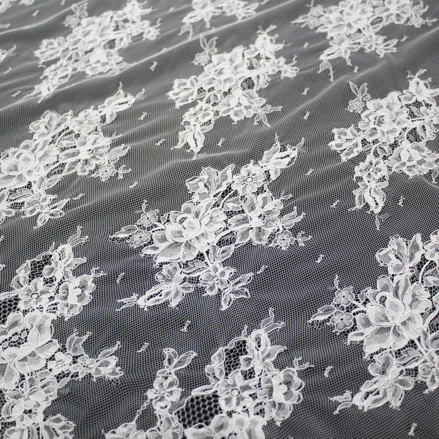 Re-embroidered Lace | Floral Bouquets | Medium Double Floral Border | H 150 cm | FSW2286