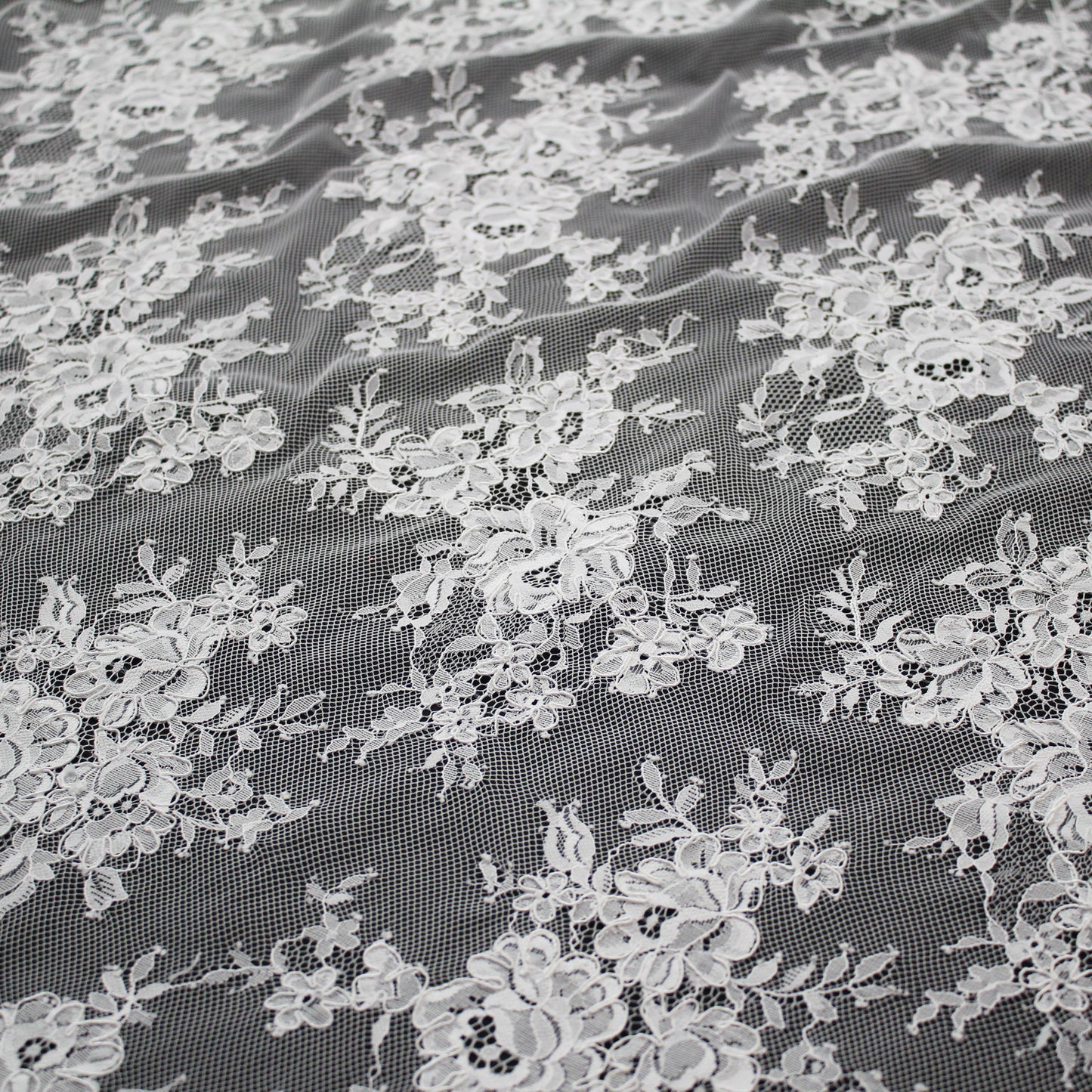 Re-embroidered Lace | Floral Bouquets | Double Border | H 150 cm | FSW4278