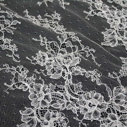 Re-embroidered Lace | Small Floral Bouquets | Double Floral Border | H 150 cm | FSW4265