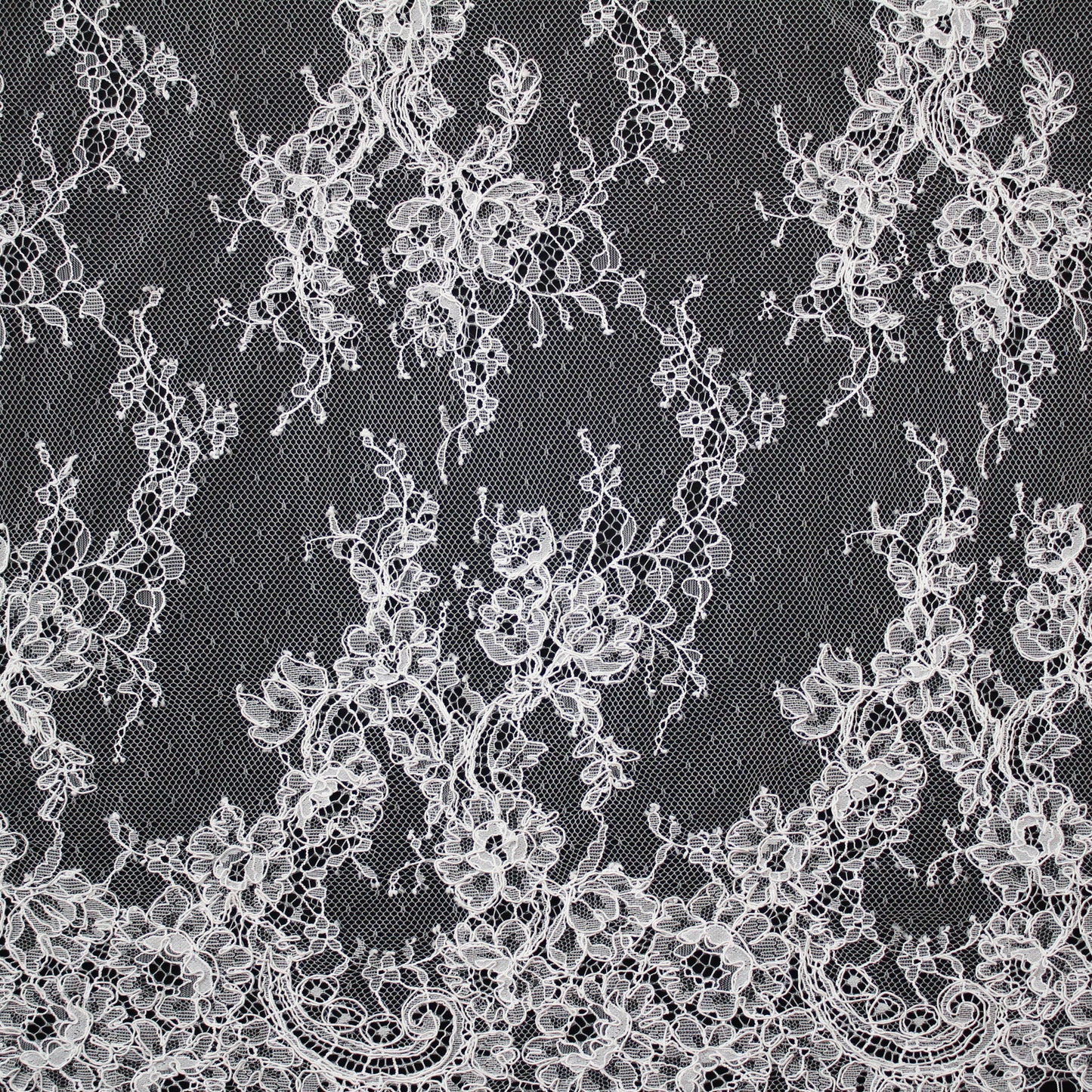 Re-embroidered Lace | Small Floral Bouquets | Double Floral Border | H 150 cm | FSW4265