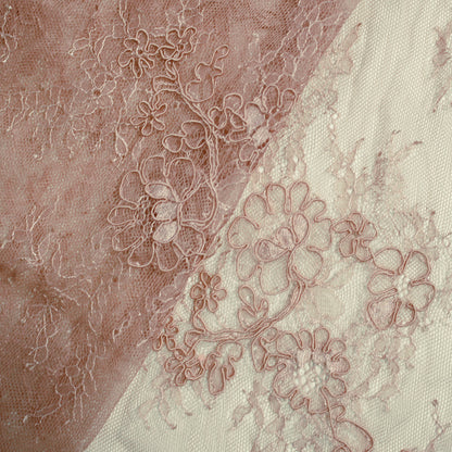 Re-embroidered Lace | Small Floral Bouquets | Double Floral & Paisley Border | H 130 cm | FSW2971