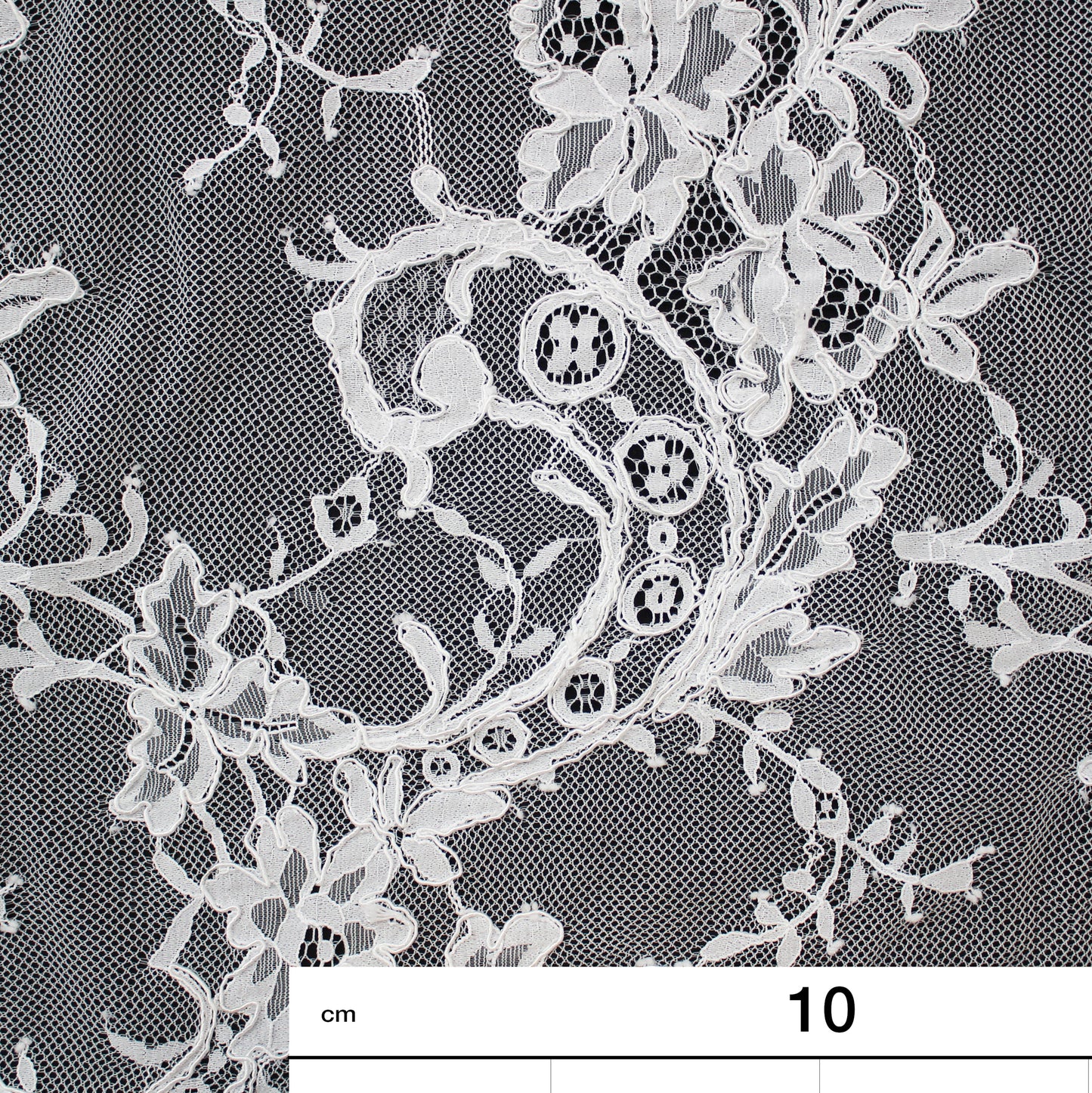 Re-embroidered Lace | Rose Bouquets | High Floral Branch & Paisley Border | H 140 cm | FSW2315