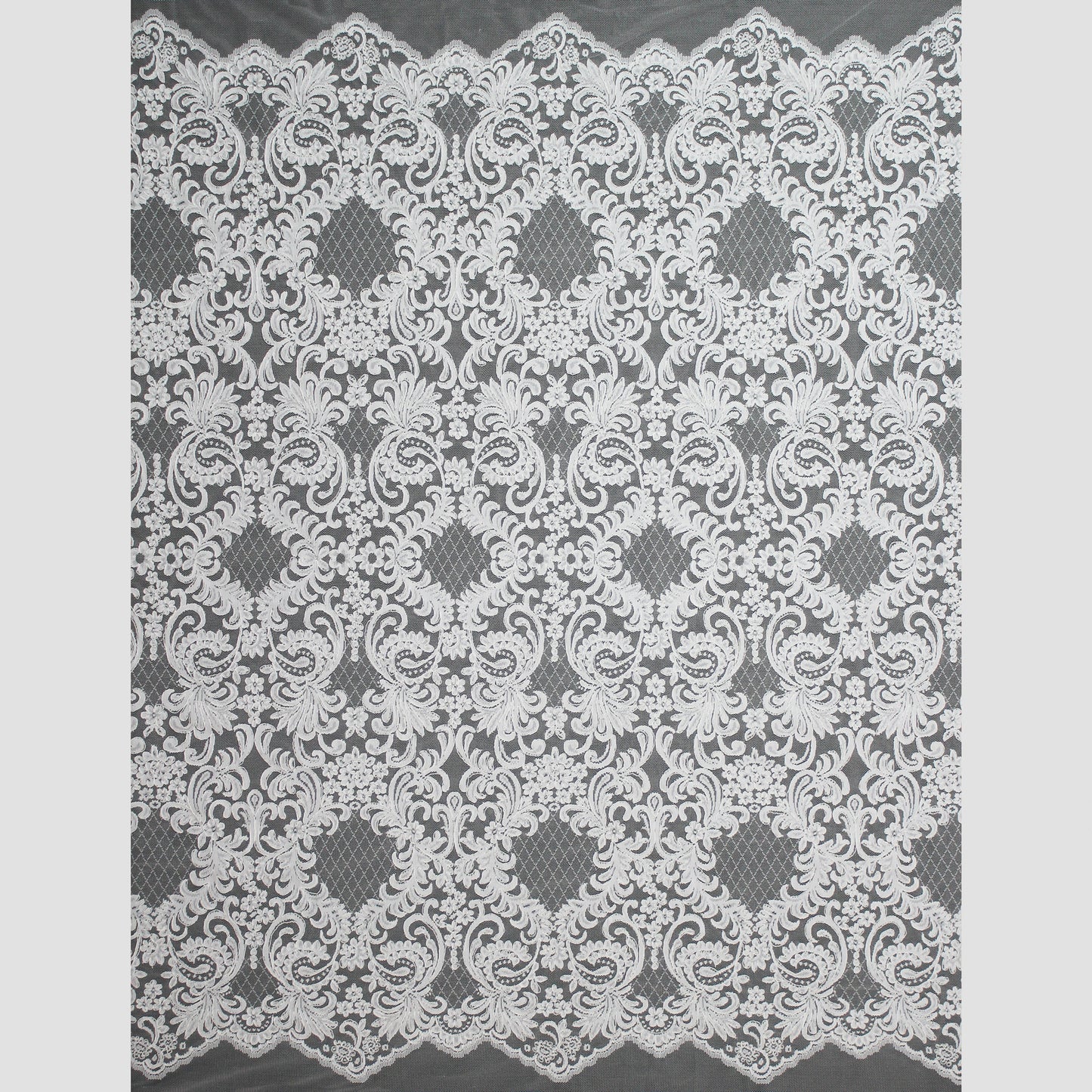 Re-embroidered Lace | Arabesque Pattern | Double Scalloped Edge | H 135 cm | FSW4347