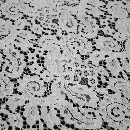 Re-embroidered Lace | Natural Leaf Motif | Double Scalloped Edge | H 145 cm | FSW4145