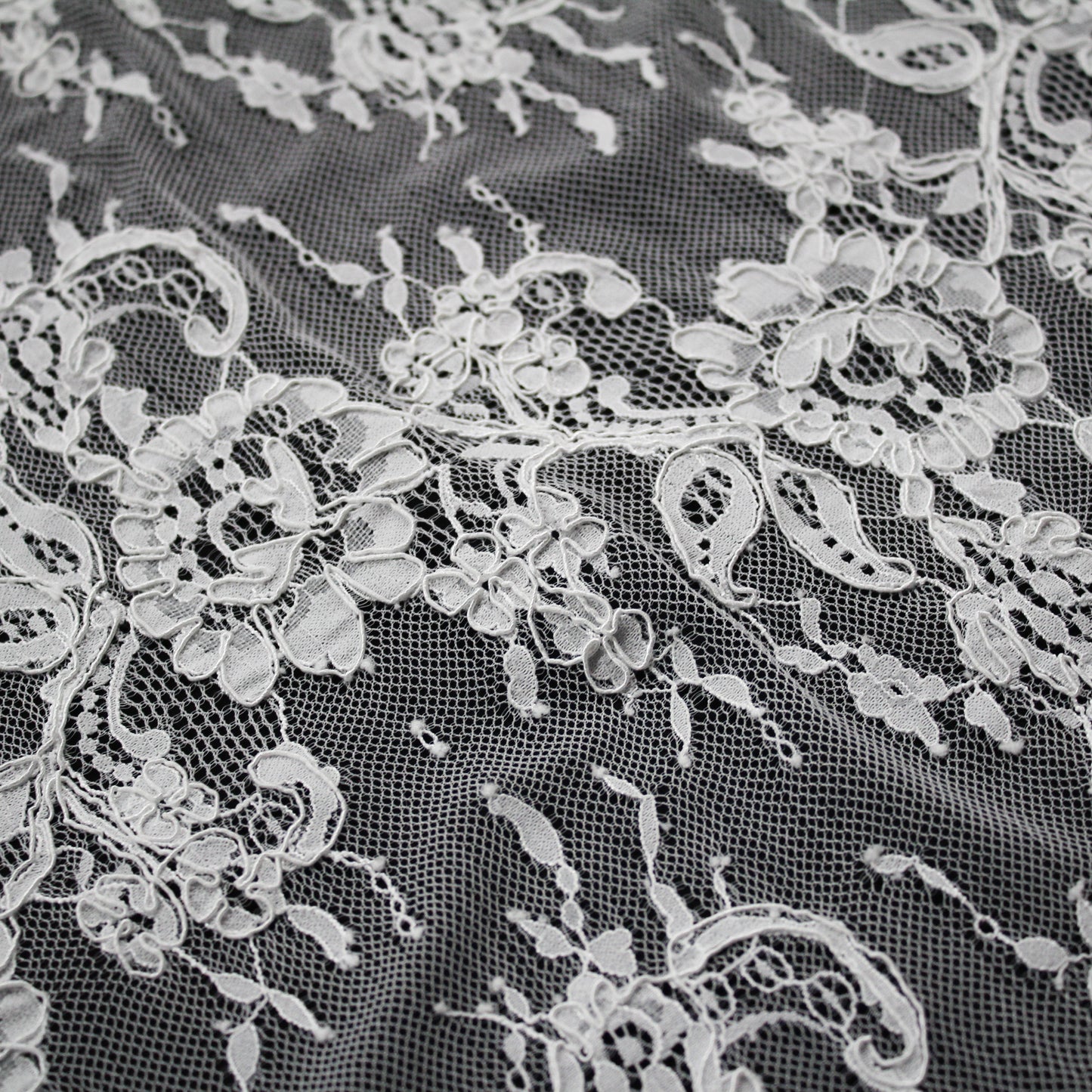 Re-embroidered Lace | Horizontal Floral Branch Stripes | Double Border | H 130–135 cm | FSW4252