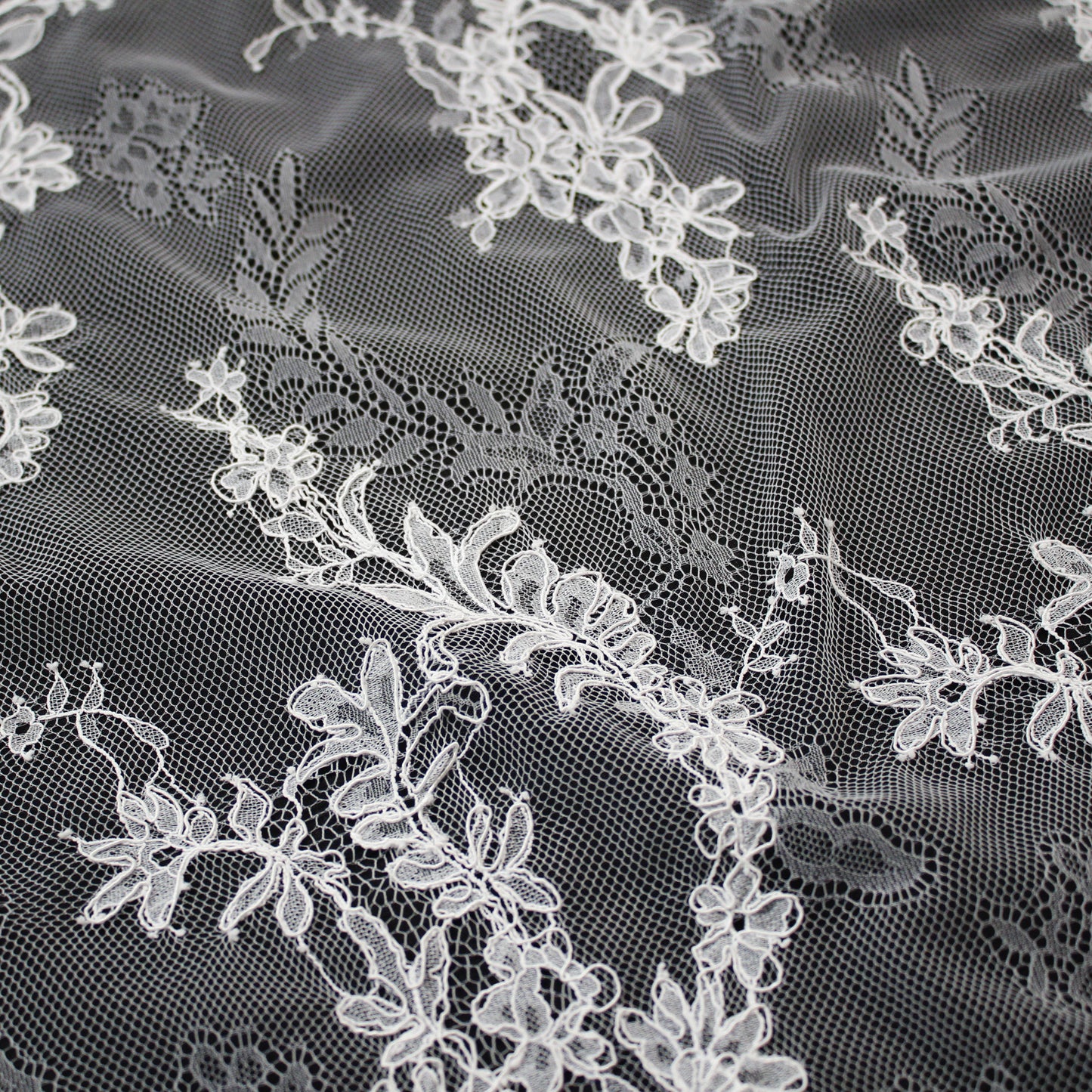 Pizzo Rebrodato | Ramage di Fiori | Doppio Bordo Alto | H 150 cm | FSW4267
