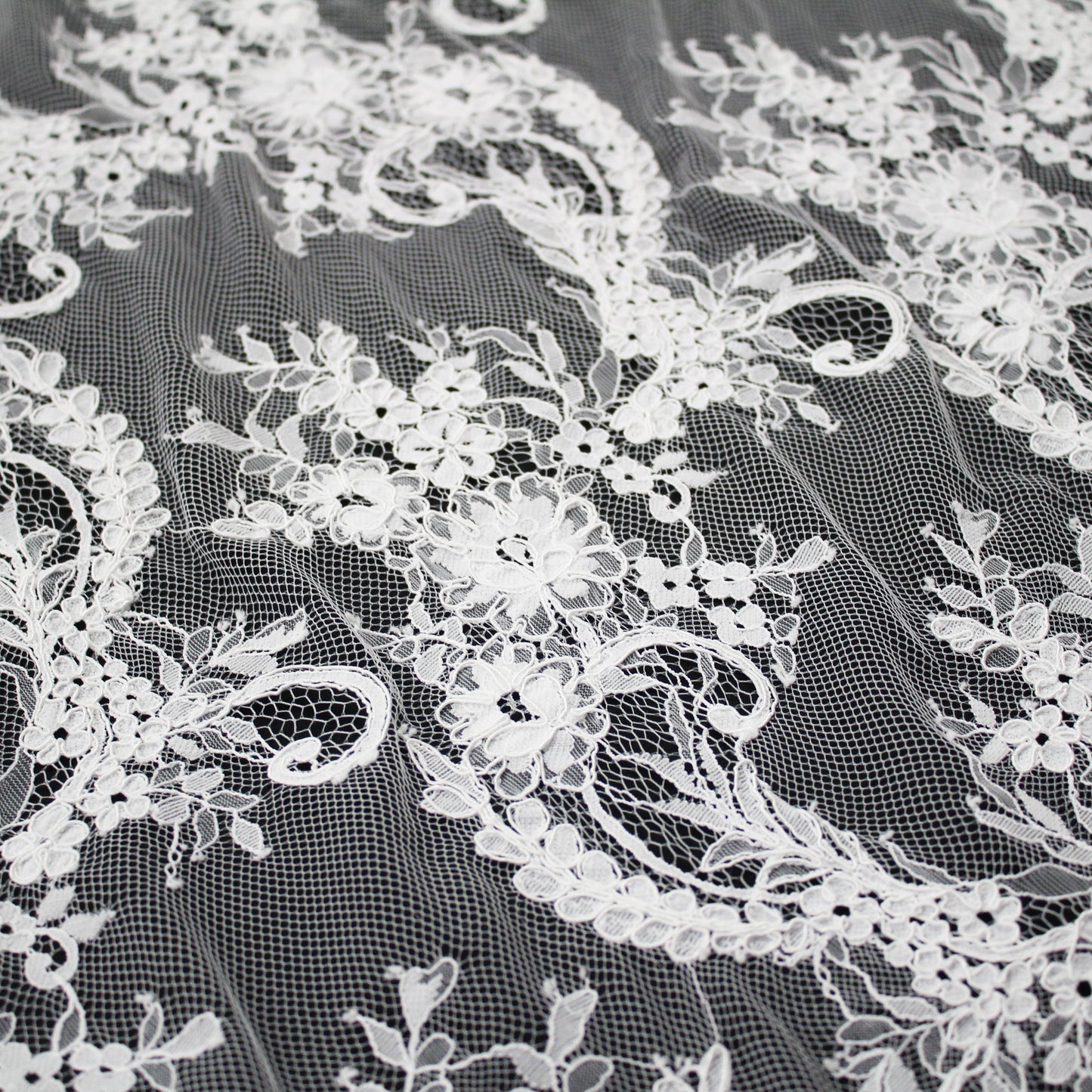 Re-embroidered Lace | Paisley & Floral Branch Pattern | High Double Floral Branch Border | H 150 cm | FSW4263