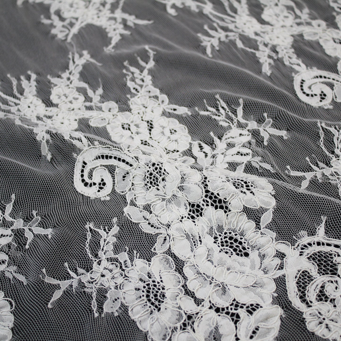 Re-embroidered Lace | Floral Branches | High Double Floral Branch Border | H 150 cm | FSW1933