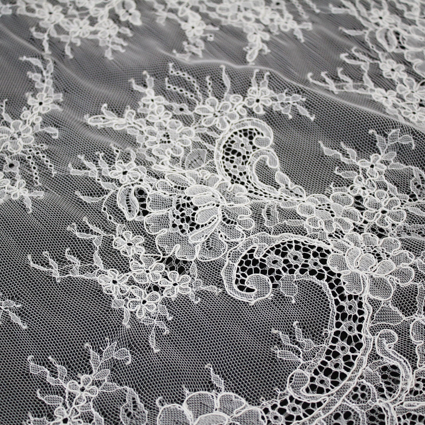 Re-embroidered Lace | Floral Branches | Medium Double Floral Border | H 150 cm | FSW1935