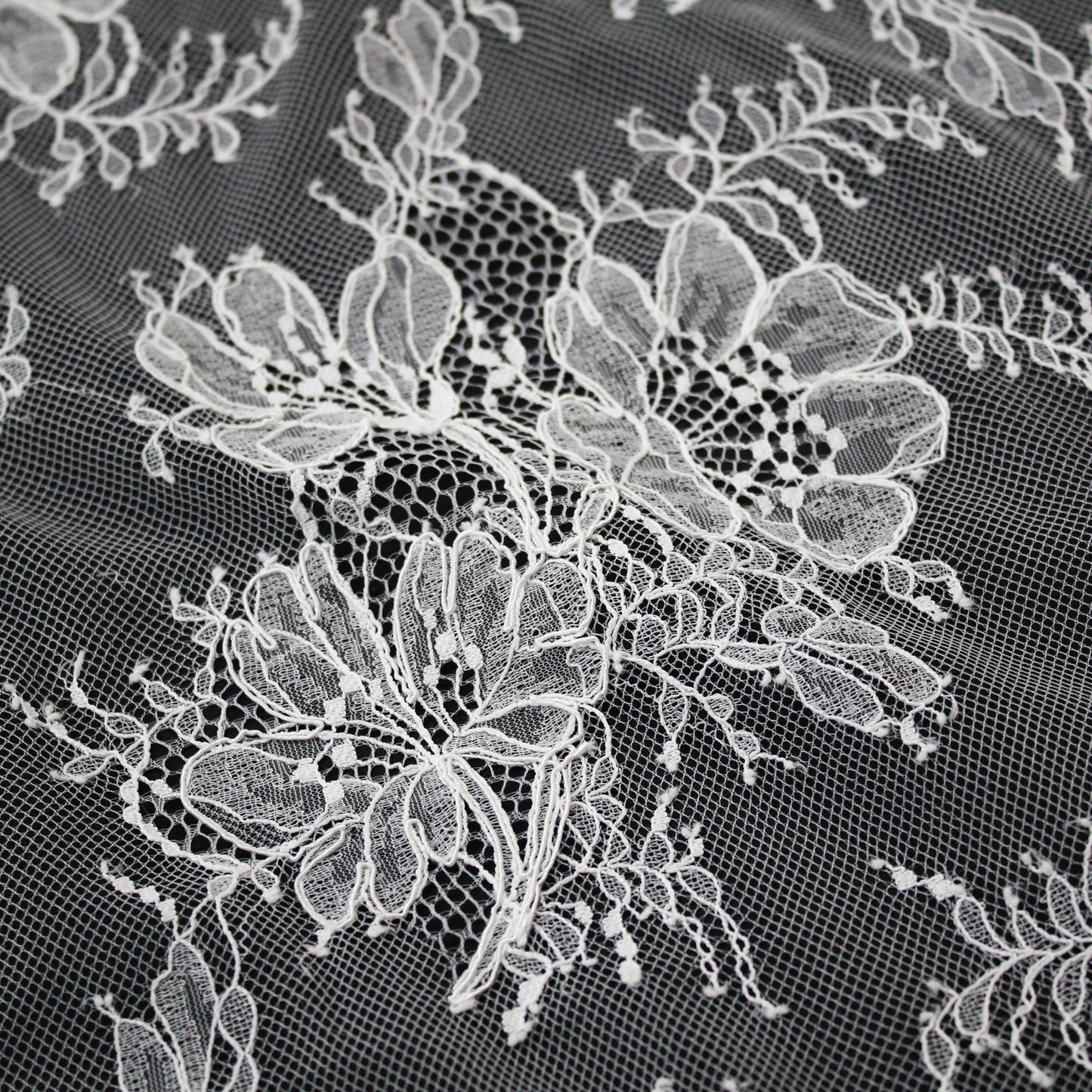 Re-embroidered Lace | Triple Floral Motif | High Double Floral Border | H 150 cm | FSW4274