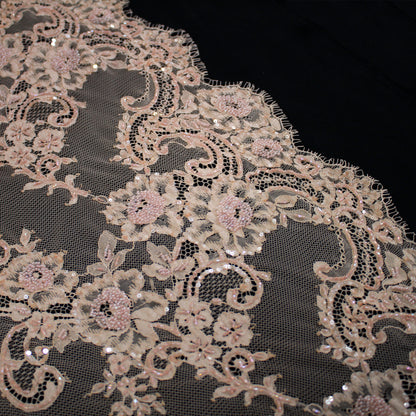 Pizzo Alta Moda | Pizzo Ricamato con Corallini, Paillettes, Ramage Floreale, Paisley e Doppio Bordo | FRI2211