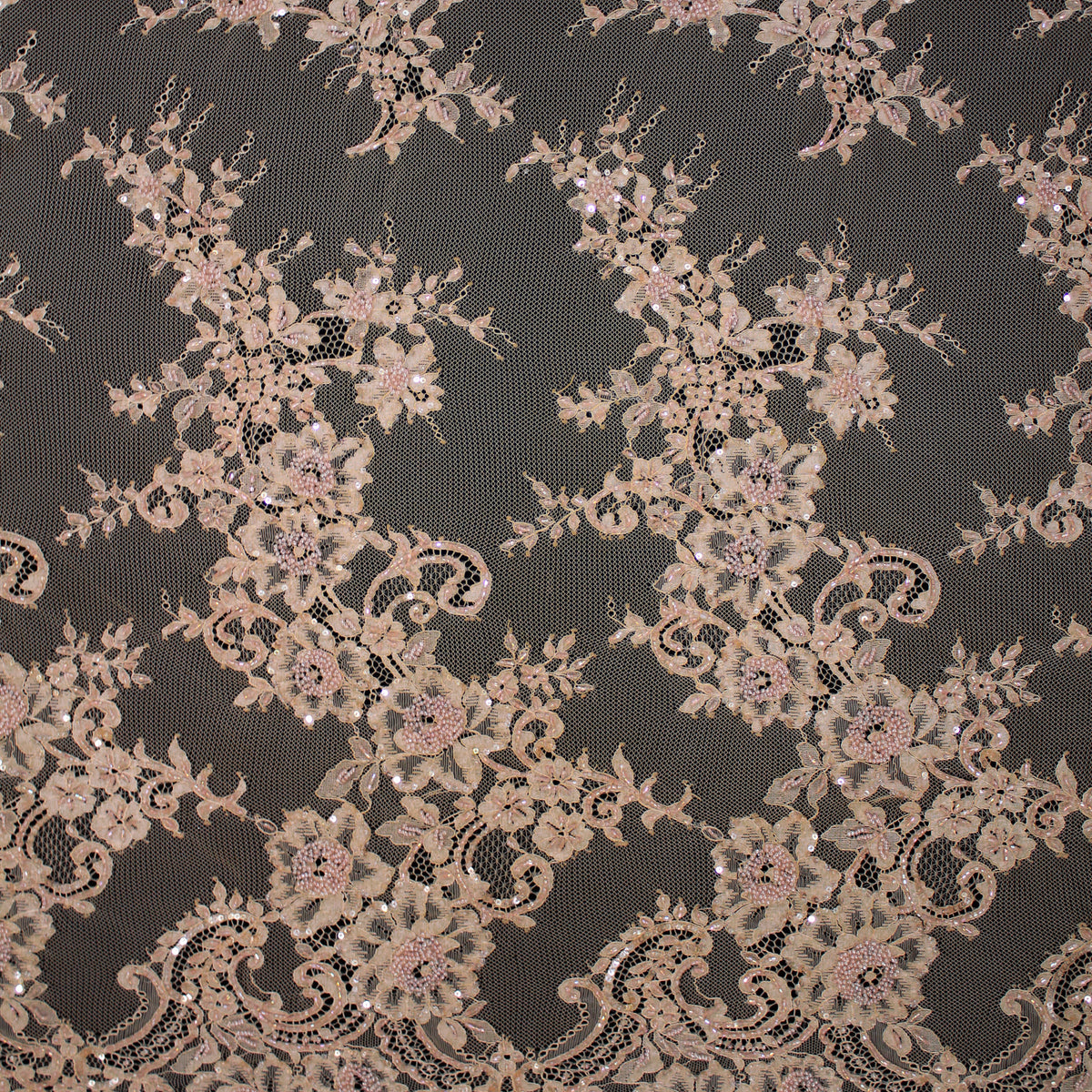 Pizzo Alta Moda | Pizzo Ricamato con Corallini, Paillettes, Ramage Floreale, Paisley e Doppio Bordo | FRI2211