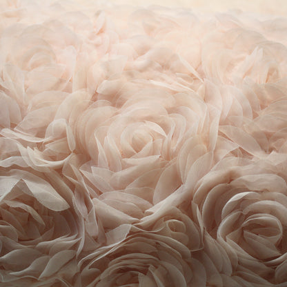 Tulle Alta Moda con Ricamo 3D di Rose a Campo Pieno