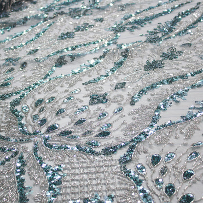 Tulle Alta Moda | Motivo Arabesco con Ricamo di Paillettes e Coralli Blu Celeste e Argento