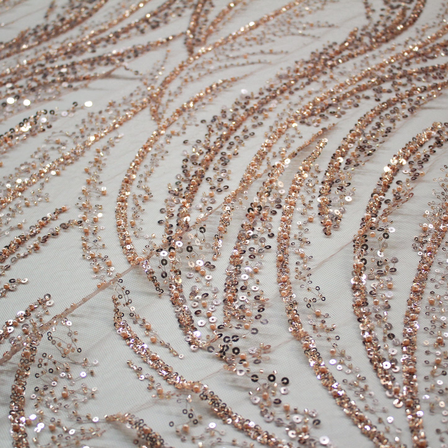 Tulle Alta Moda | Motivo Astratto con Ricamo Gioiello di Paillettes e Perline