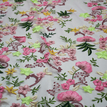 Tulle Alta Moda | Ramage di Fiori 3D a Stella e Nuvoletta Multicolor a Sviluppo Verticale