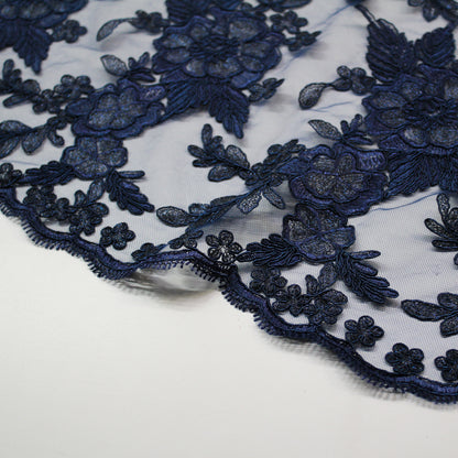 Tulle Ricamato a Filo | Mazzi di Fiori in Rebrodé con Paillettes