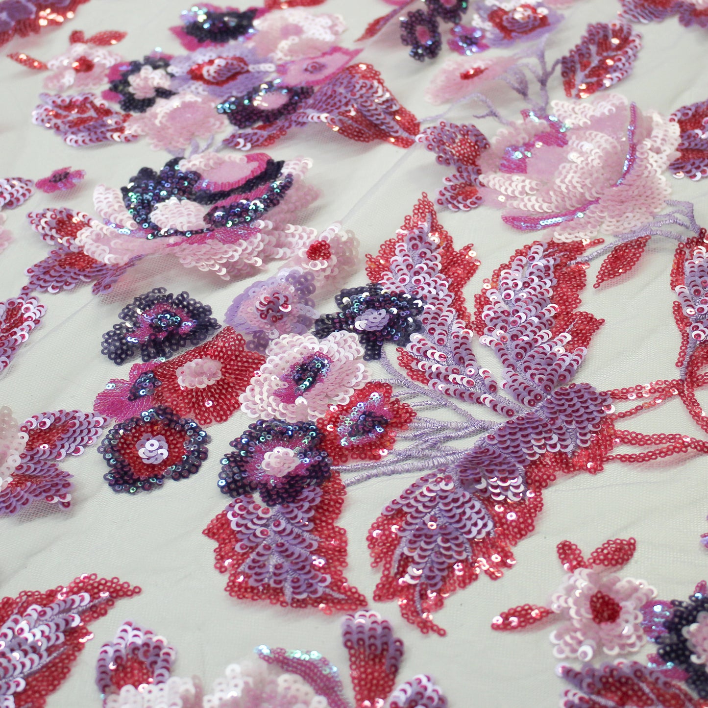 Tulle Ricamato a Filo | Rose e Bouquet di Fiori con Paillettes Multicolor