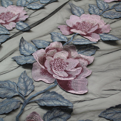 Tulle Ricamato a Filo | Rose in Gruppi Verticali a Degradé