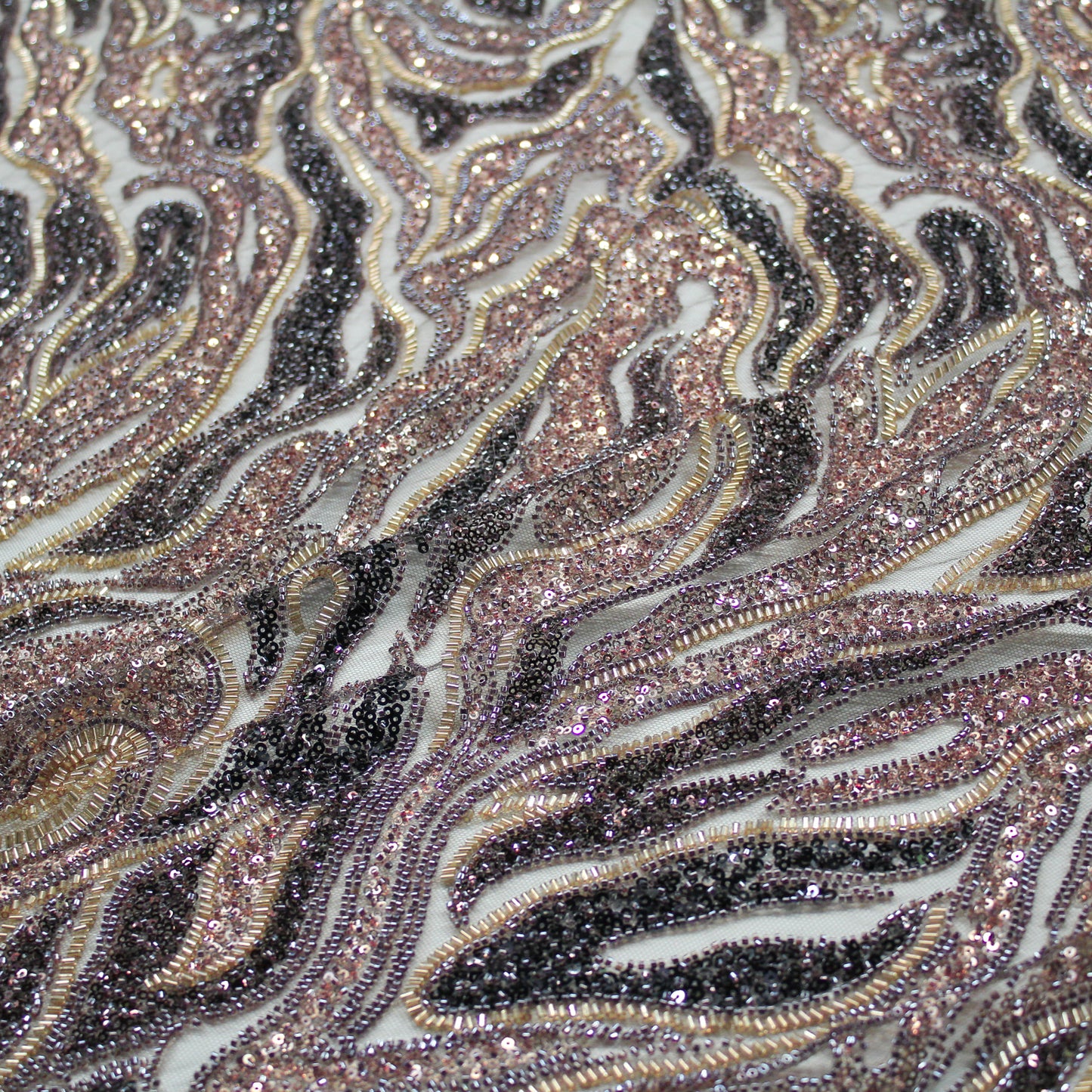 Tulle Ricamato con Coralli, Paillettes e Cannette | Motivo Astratto "Zebra Skin"