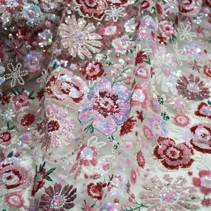 Tulle Alta Moda con Ricamo Floreale Multiforme, Paillettes, Perline e Coralli
