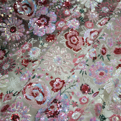 Tulle Alta Moda con Ricamo Floreale Multiforme, Paillettes, Perline e Coralli