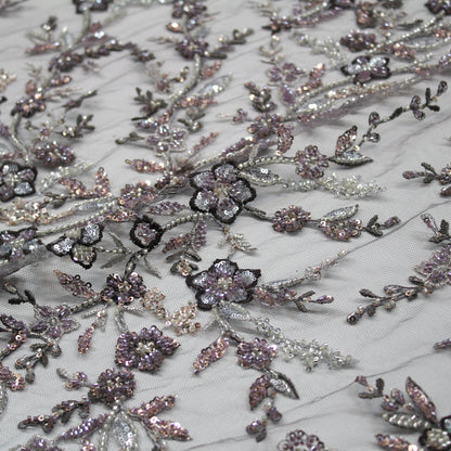 Tulle Ricamato con Motivo Floreale, Coralli e Paillettes