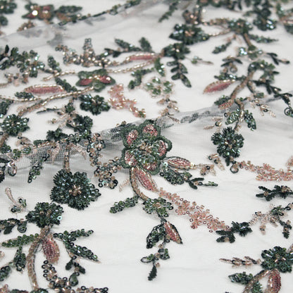 Tulle Ricamato con Motivo Floreale, Coralli e Paillettes