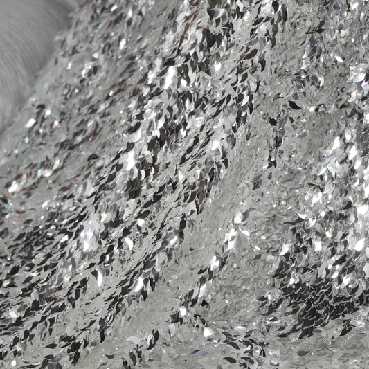 Tulle Ricamato con Paillettes a Foglia Sinuosa a Campo Pieno