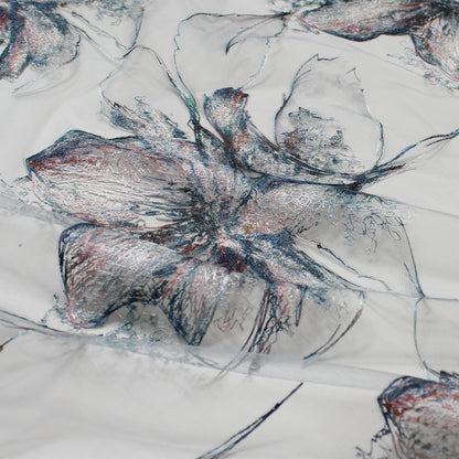 Tulle Ricamato a Filo con Fiori Grandi